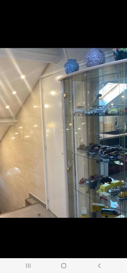 Appartement T Luxe Pierrefitte-sur-Seine Kültér fotó